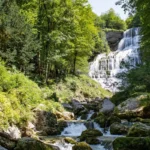 Cascade du Hérisson randonnée : le guide pour une aventure inoubliable !