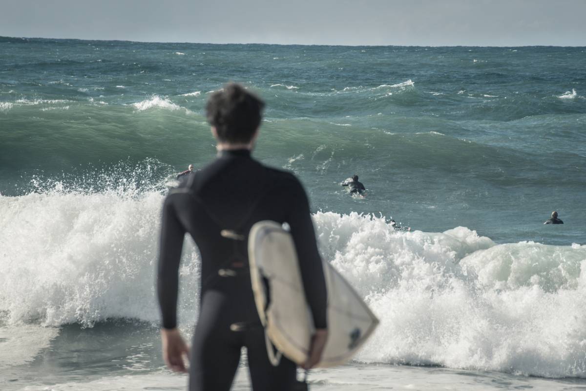 Cours de surf à Hossegor : progresser sur les vagues des Landes